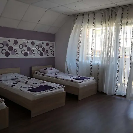 Konukevi Center Napoca Kaloşvar